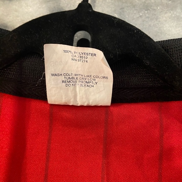 Score Size Adult M Short Sleeve Red Black Stripe Soccer Football Referee Jersey - Picture 9 of 10